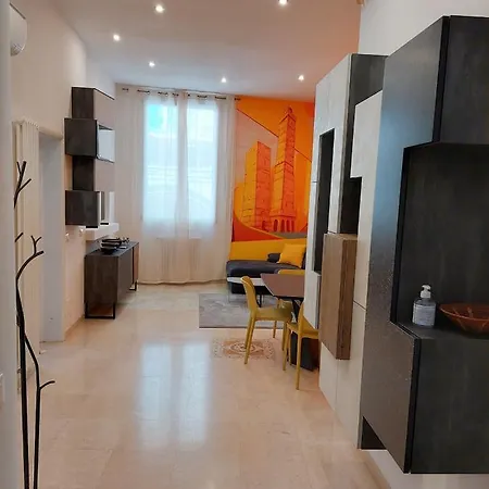 2towers House_centro Storico Di Διαμέρισμα